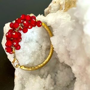 Bracelet with red stones